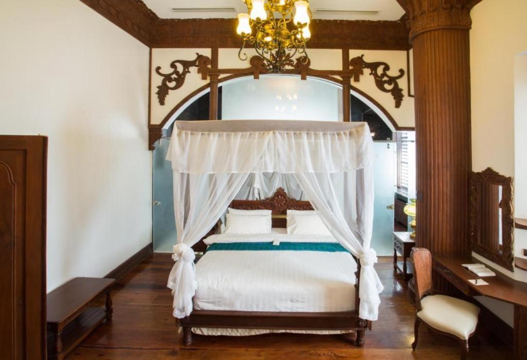 Hotel Luna Виган Экстерьер фото