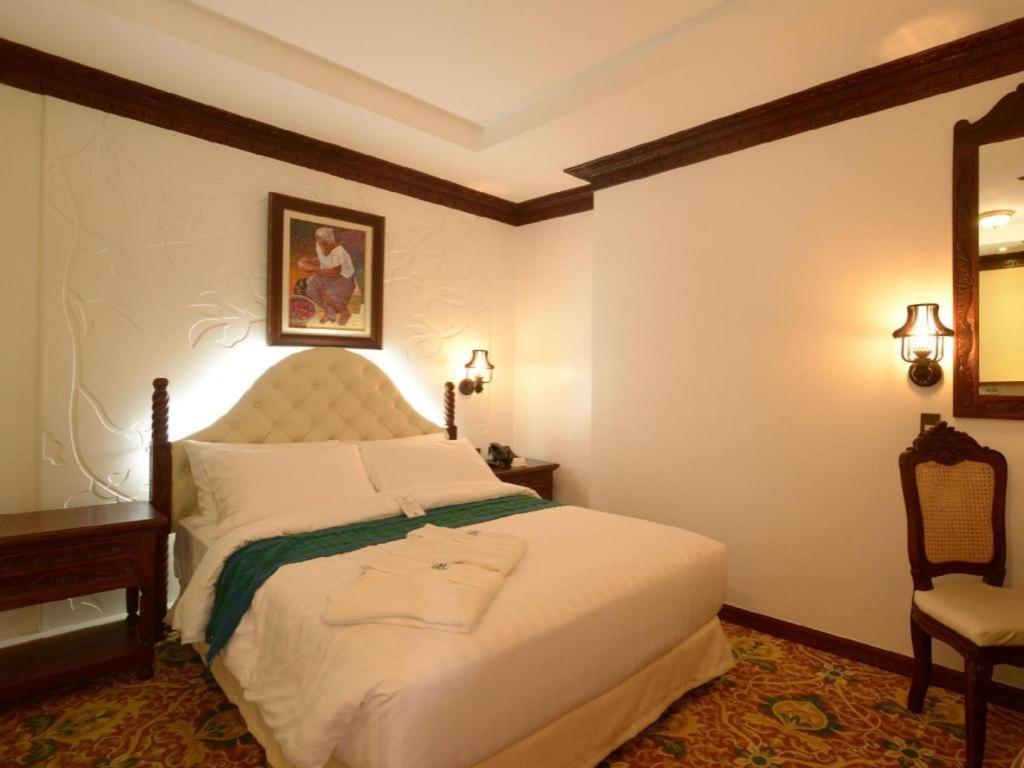 Hotel Luna Виган Экстерьер фото
